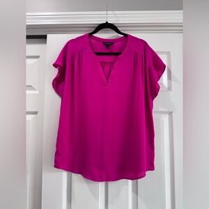 Banana Republic Women's Blouse large EUC pink magenta